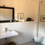 Naturnah In Schoenem Haus Mit Garten Und 10 Betten Prázdninový dům *
