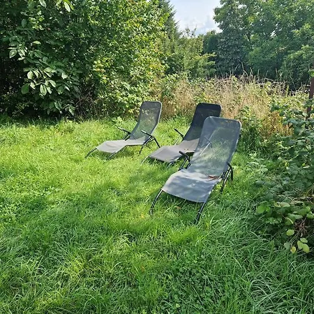 Naturnahes Wohnen In Einem Alten Haus Mit Garten Nyaraló Windeck