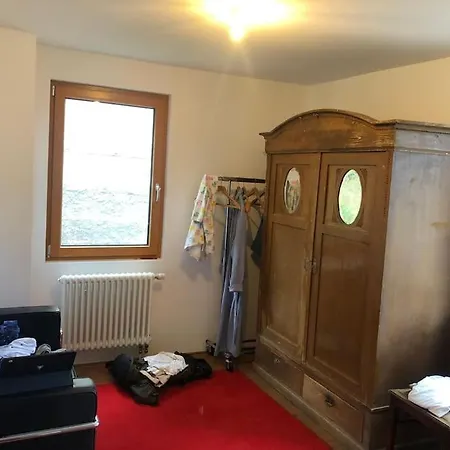 Semesterbostad Naturnah In Schoenem Haus Mit Garten Und 10 Betten *