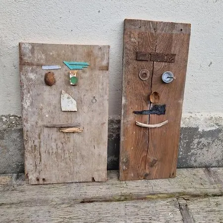 Naturnah In Schoenem Haus Mit Garten Und 10 Betten