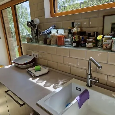 Naturnah In Schoenem Haus Mit Garten Und 10 Betten * Windeck