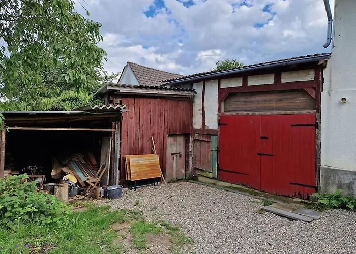 Дом отдыха Naturnahes Wohnen In Einem Alten Haus Mit Garten