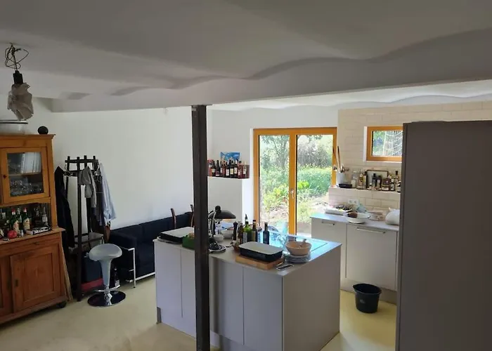 Naturnahes Wohnen In Einem Alten Haus Mit Garten Feriehus Windeck