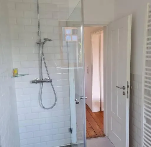 Feriehus Naturnahes Wohnen In Einem Alten Haus Mit Garten Windeck