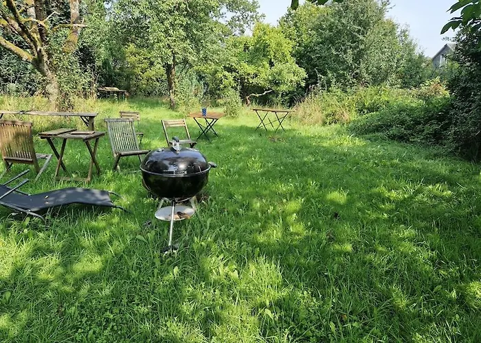 Naturnahes Wohnen In Einem Alten Haus Mit Garten Hébergement de vacances Windeck