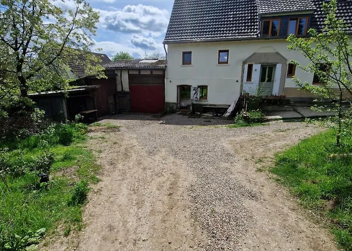 Naturnahes Wohnen In Einem Alten Haus Mit Garten *